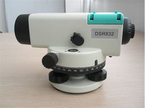 可将水准管气泡两端,折射到镜管旁的符合水准观察窗内,若气泡居中时