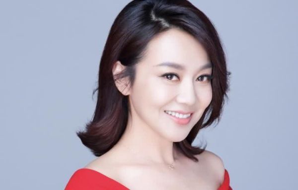 闫妮和张建亚离婚的原因是什么?