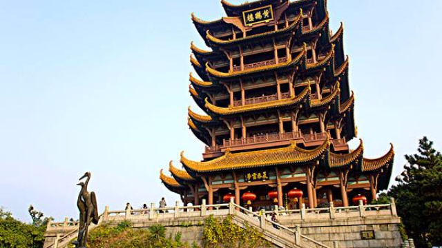 武汉是 历史文化名城,楚 文化的重要发祥地!