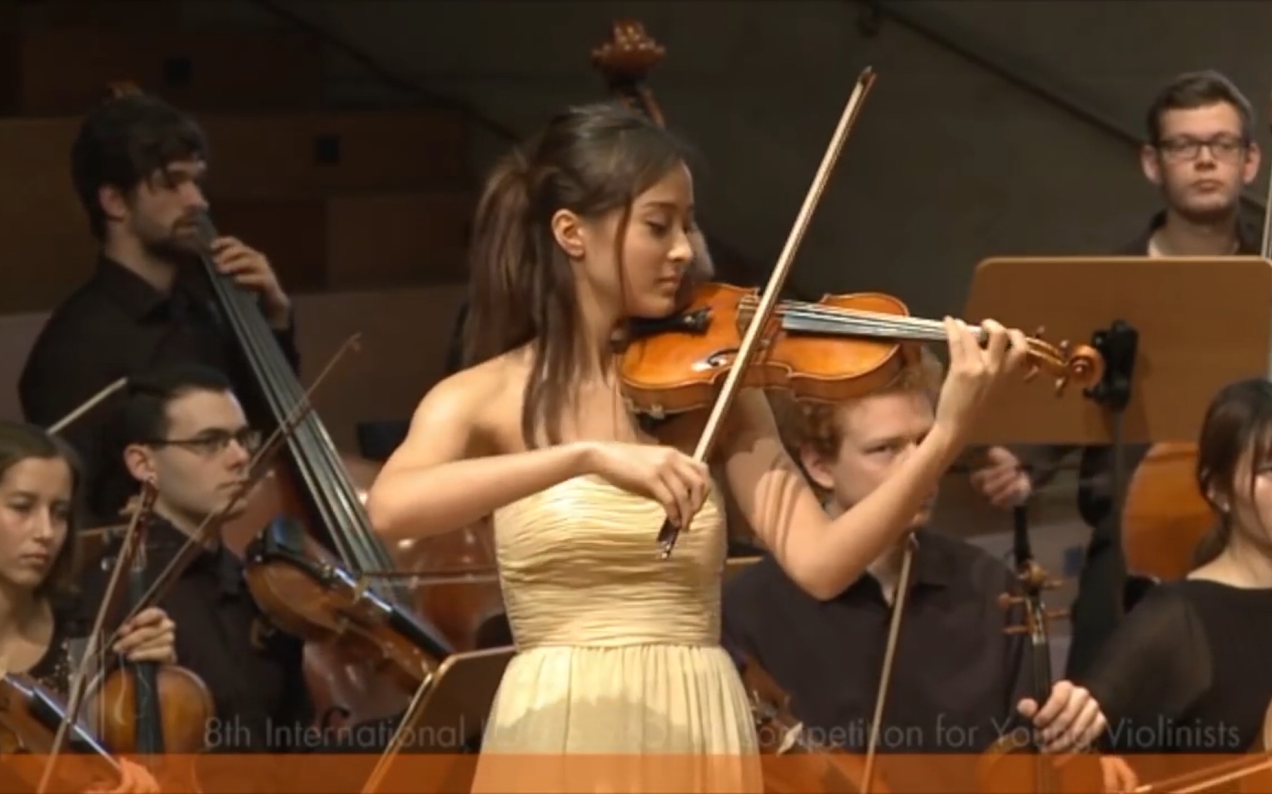 [图]门德尔松 e小调小提琴协奏曲第一乐章 Sumina Studer | F. Mendelssohn Violin Concerto 1st movement