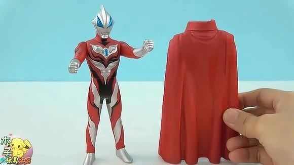奥特曼玩具 捷德 奥特曼穿上披风好帅气呀  奥特曼怪兽蛋