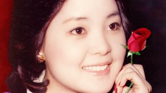 视频:邓丽君《难忘的一天》国语mv,听起来不错