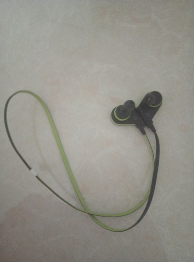 我的酷我无线蓝牙耳机刚用的时候好好的,中间