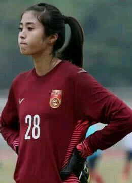 请问中国女足守门员叫什么名字了