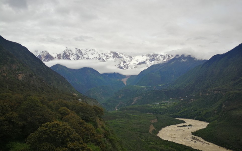 雅魯藏布江大峽谷觀南加巴瓦峰