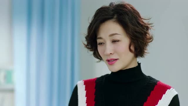 董春辉要她老婆跟他回去,她不想错过演戏的机会,两人都很生气