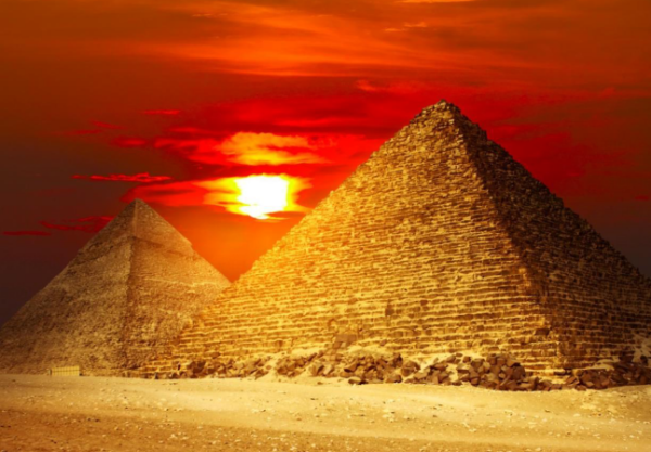 埃及金字塔内留下的一串数字:142857,有何玄机?
