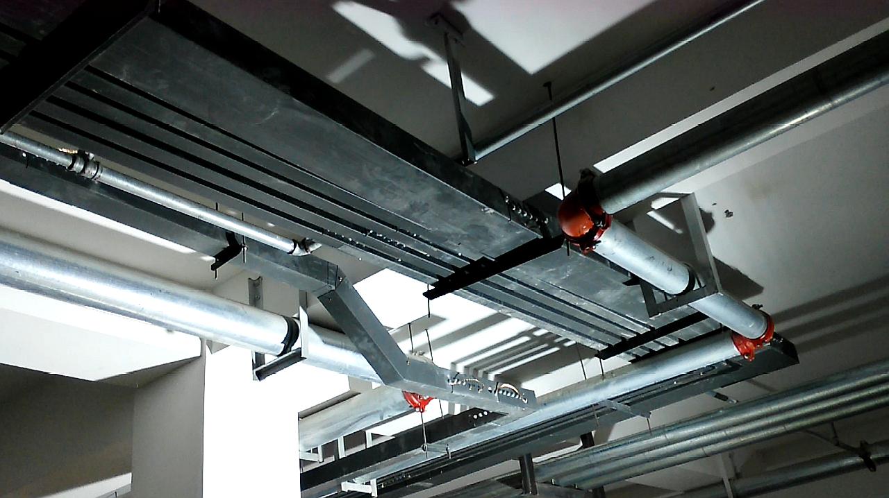 地下室电缆桥架安装好看视频上传时间:2年前时长:03:05