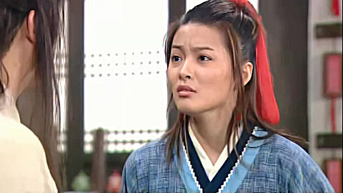 展红绫逃婚,目的就是为了问一问展堂到底爱过自己没有