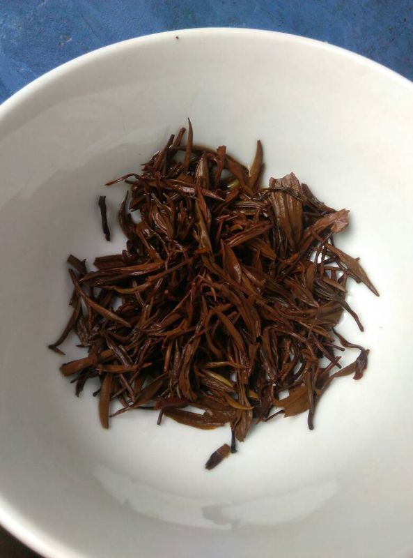 这个祁门红茶,叶底大家觉得咋样,花果香明显,回味甘甜,自己家制作茶叶