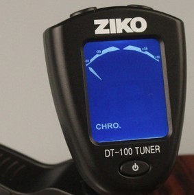 吉他降半音调弦 调音器上怎么显示啊