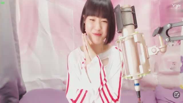 本山传媒刘老根大舞台演员梁红演唱邓丽君歌曲