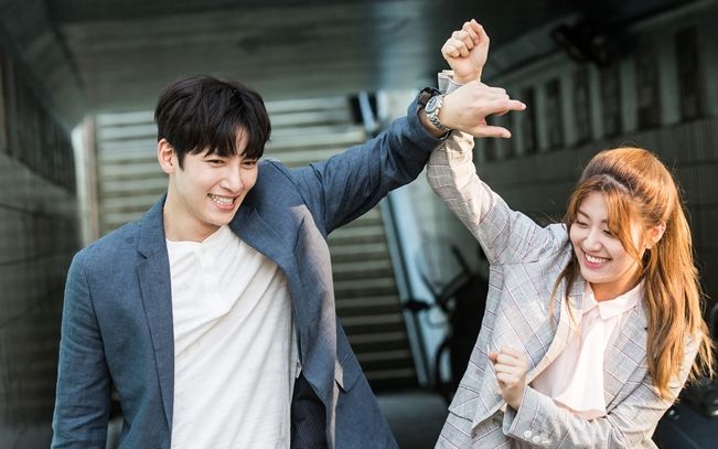 【奇怪的搭档】池昌旭x南志铉 戏外花絮高甜混剪第一波