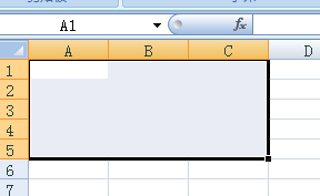 Excel不用合并单元格如何消除灰色线?