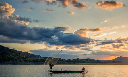 小学儿童短篇故事文字版:猴子和渔夫