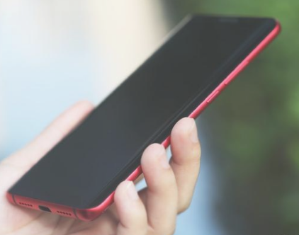 三星S9与Elephone UPro都是柔性曲面屏那款更