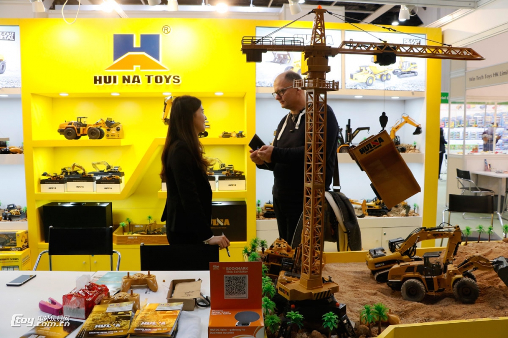 汇纳合金工程车精彩亮相2018香港玩具展