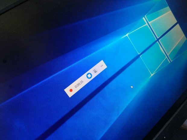 用win10这个自己带的录屏软件录制时怎么把他