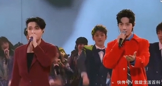 肖战跨年晚会唱歌