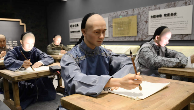 温庭筠被誉为 花间派鼻祖,但在科举考试中却是作弊的 高手