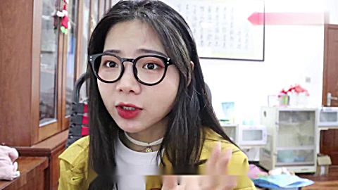 阿鱼酱家里的龙猫生宝宝了,一次生了四只龙猫宝宝,超可爱的