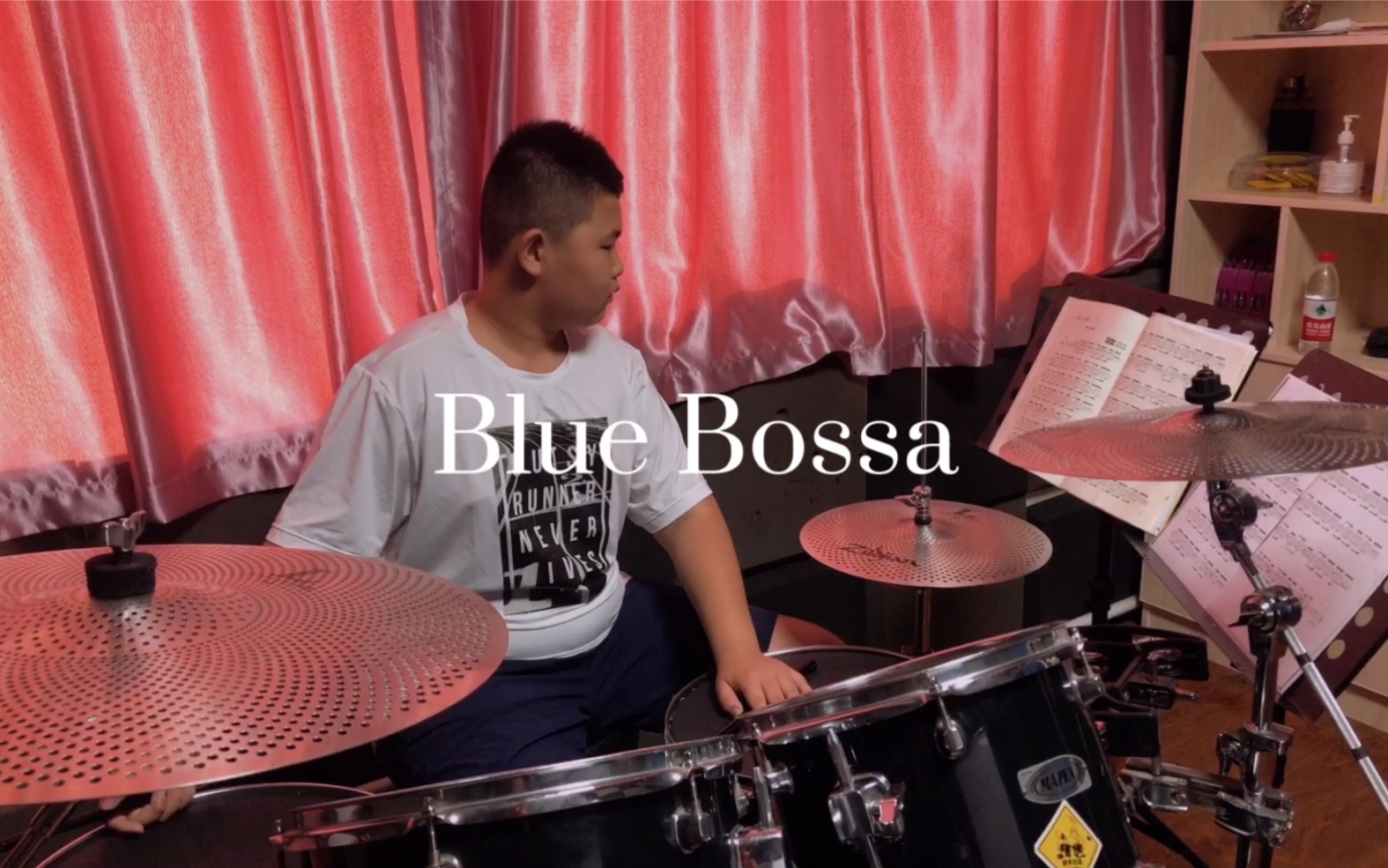 [图]中国音乐学院打击乐考级教程9级曲目《Blue bossa》