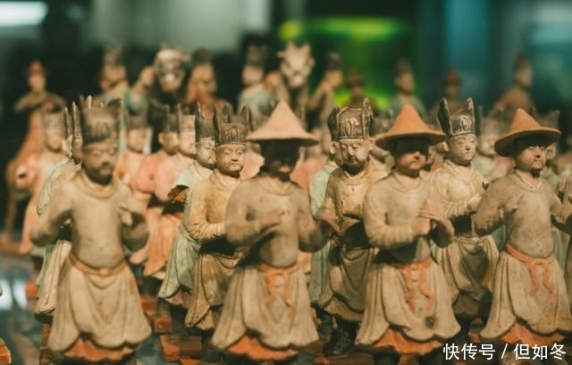 如何介绍北京故宫博物馆