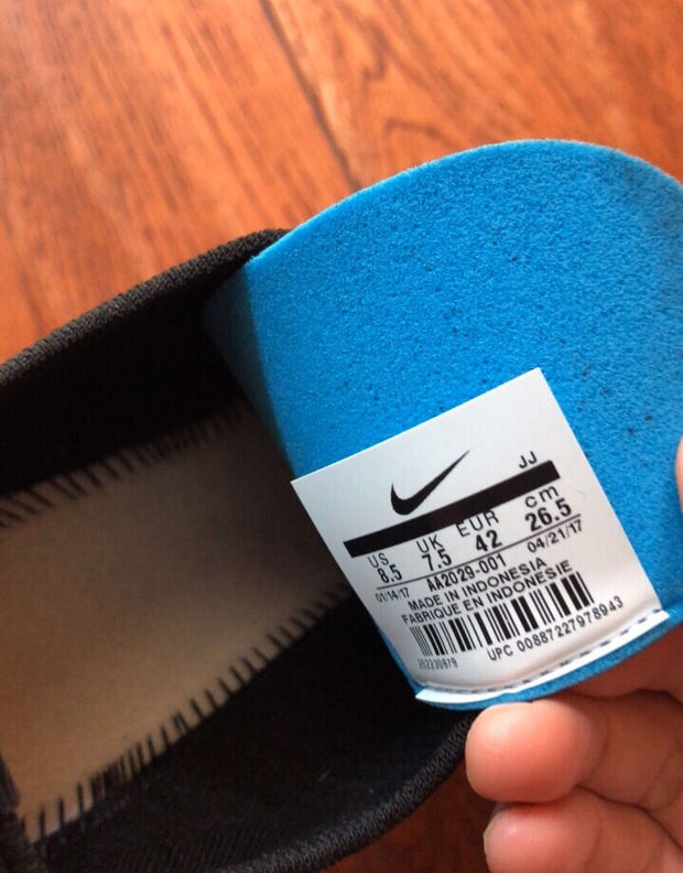 nike cortez flyknit 2017款45周年 阿甘限量版真假? 辨别