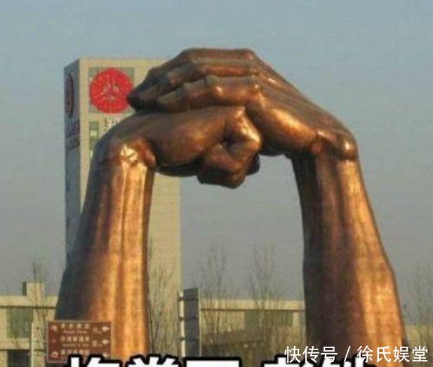 肖战今年送王一博