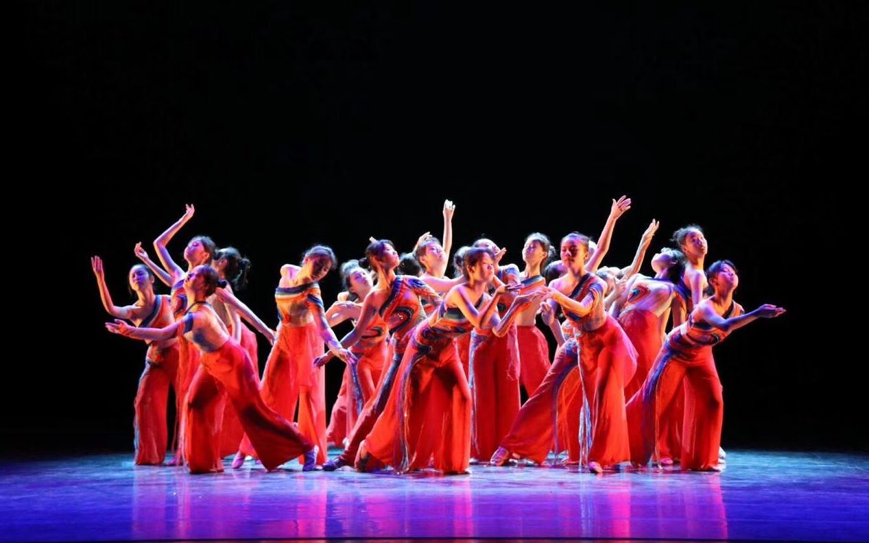 【厦门英才学校】 红红的雨花石