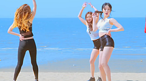 抖音视频全网最火热《俄舞》3ar,比panama还火 美爆了