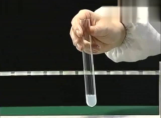 化学实验: 葡萄糖的银镜反应