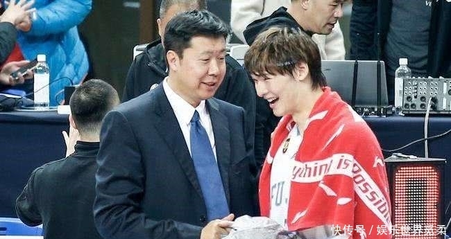 八一篮球队怎么处理雷蒙