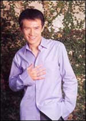 唱蓝眼泪的陈冠蒲是男的还是女的?有谁见过他