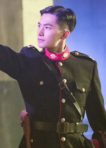 《暴走神探》片段:杨洋变霸道长官与阮经天对峙