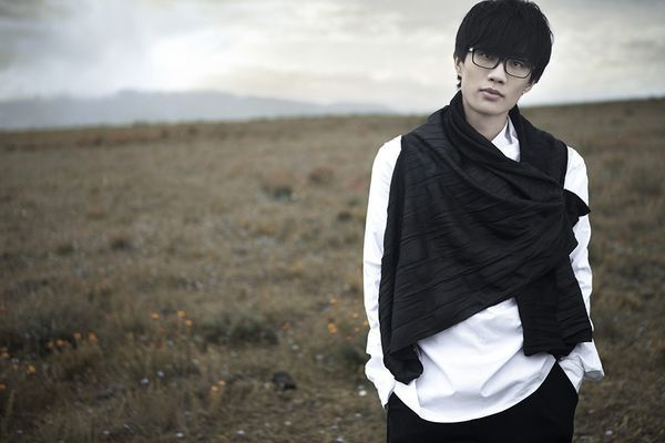 许嵩《千百度》被人民教育出版社定为大学语文课文?是真的吗?