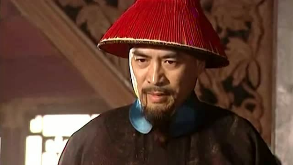 《康熙王朝》中李光地丁忧嫖妓背叛蓝齐格格,康熙为何还要重用他?