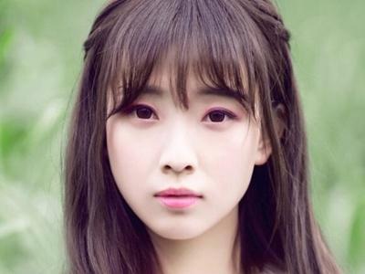 为什么何曼婷在yy里说和许嵩没见过面