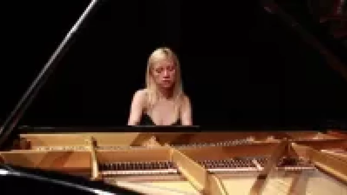 [图]肖邦Op64.NO1《小狗圆舞曲》Valentina Lisitsa演奏