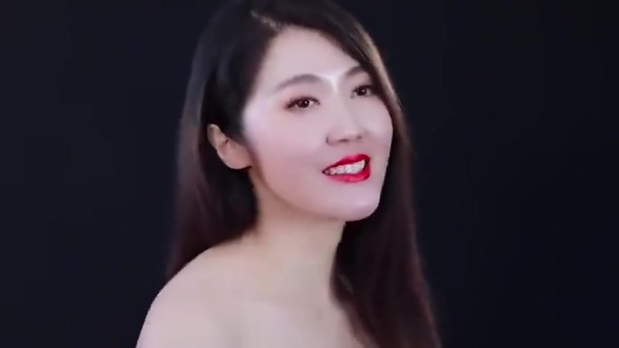 美女歌手靓声3曲联唱《最真的梦追梦人我不想说》