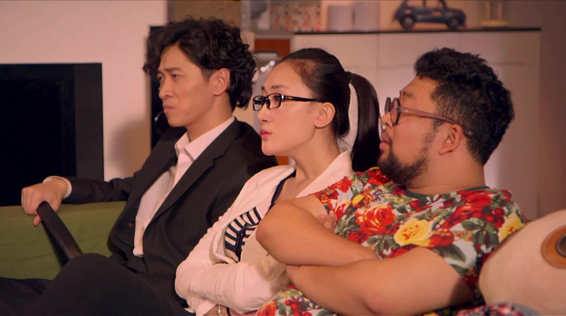 废柴兄弟:兰菲让画家把那一幅画还给自己,结果却被拍卖了