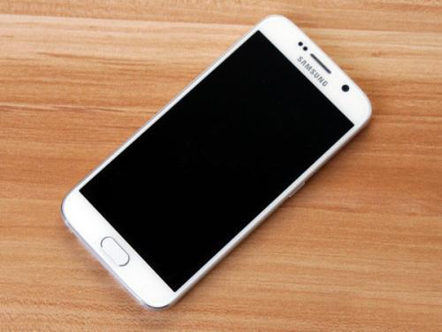 30 以下机型均搭载 高通 骁龙660处理器 夏普fs8016 oppo r11 oppo