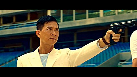 【渣渣辉经典电影片段合集】阿伟,阿伟已经死了,你挑的吗偶像?