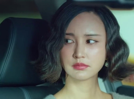 手机传来神秘不雅照 潘芝芝惨遭陈彼得敲诈