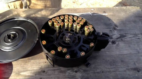 ak-47弹鼓75发 测试,幸亏没生产在古代