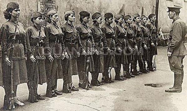 苏联女兵一旦被德军俘虏后,后果怎样