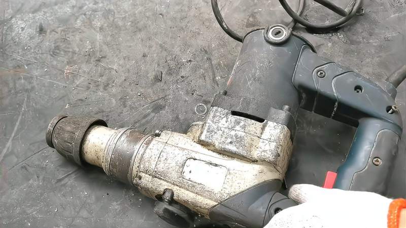 风行上传时间:1年前时长:01:54电锤故障深度解析,让你更直观了解内部