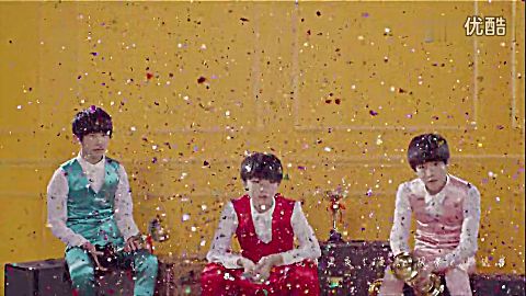 [图]TFBOYS《样（young）》