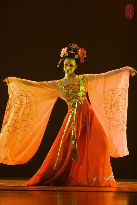 古典舞贵妃醉酒图片