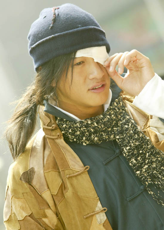 主人公跟风云雄霸天下里的无名相似的电影,电视剧?